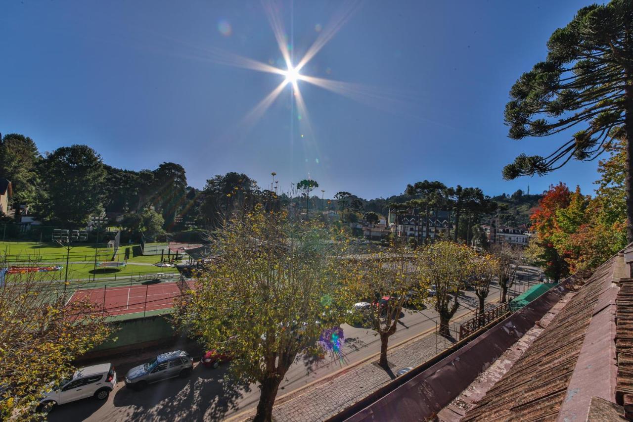 Le Suisse Elegance Hotel Campos do Jordao Exterior photo